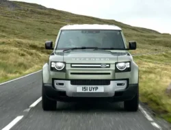 Jaguar Land Rover Setop Produksi Mobil di China, Kenapa?