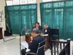 Menteri UMKM Maman Abdurrahman Terisak saat Tahu 17 Pekerja Mama Khas Banjar Kehilangan Pekerjaan
